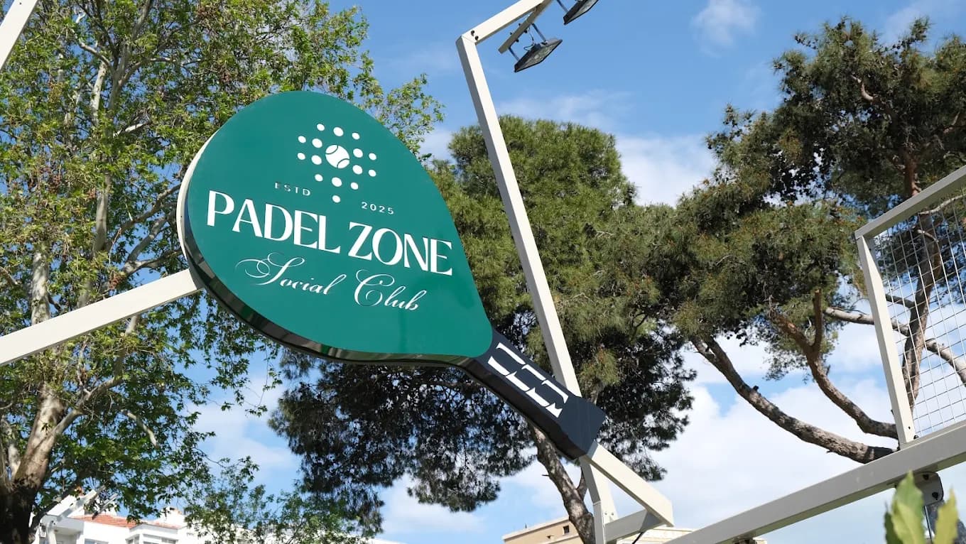 Padel Zone Social Club padel kortu